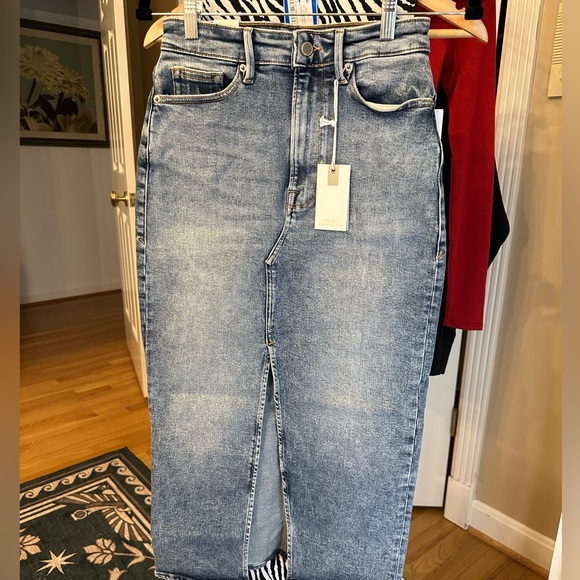 Good American Good Petite Skinny Slit Front Long Denim Skirt NWT - Picture 4 of 7